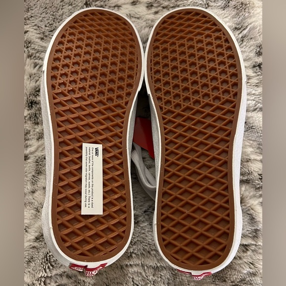 ⭐️HOST PICK⭐️ NWT Vans beige Old Skool shoes - Women 10.5/Men 9 - Picture 8 of 11